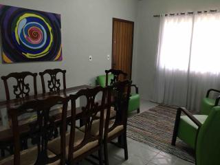 Casa Inteira com PISCINA no centro de Balneário Camboriú - 2