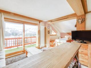 Appartement ensoleillé 3 pièces pour 6 pers au pied des pistes et proche golf - FR-1-411-685 - 2