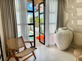 Artful 2BR Villa w Pool & BBQ - 6