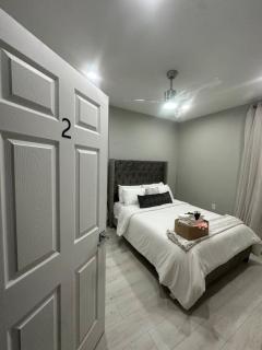 7 Large Bedrooms Art-Inspired Art House - 7