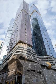 Family Suite 2 Bedroom in the central CBD with Pool Gym Sauna - 6