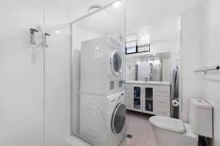 40 Surf Parade Broadbeach - 6