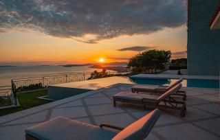 Nice Home In Gornja Podstrana With Sauna - 2