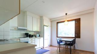 Central and Spacious Apartment for 4 - 6