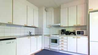 Central and Spacious Apartment for 4 - 5