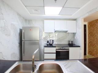 Vacationer Holiday Homes l 1 Bedroom Stunning Marina Skyline l Free Pool, Gym Access - 8