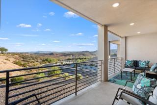 New 4 bd 3.5 bath with pool, hot tub, waterslide and PS% - 6