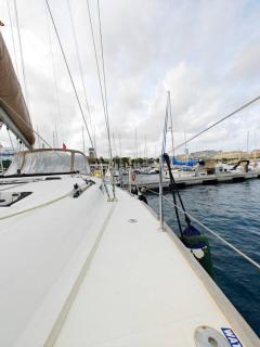 Unique Yacht Stay Near Historic Valletta - 7