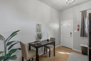 Casa Luna Studio-Peaceful Stay - 7 mins Airport - 7