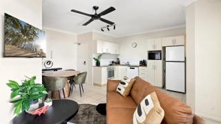 Sundown on Grafton St - 1