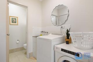 Mandurah Luxury on Sutton - 1