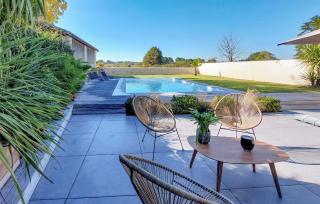 Superbe Maison Avec Piscine - 0