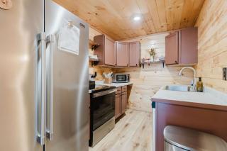 The Lazy Maple in Red River Gorge - Rogers - 4