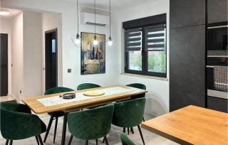 Lovely Home In Vir - 2