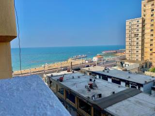 Direct - Seaview 3Bedroom Apartment close to all - 0