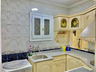 Direct - Seaview 3Bedroom Apartment close to all - 2