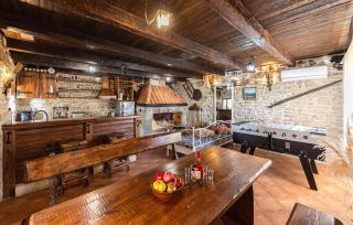 Lovely Home In Donji Bitelic - 7