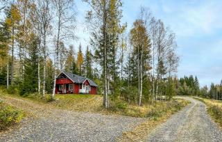 3 Bedroom Lovely Home In Torsby - 0