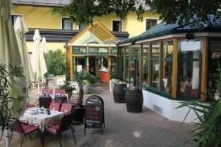 Hotel Restaurant Böck "Roter Hahn" - 8