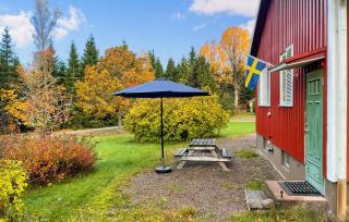 2 Bedroom Awesome Home In Åmål - 9