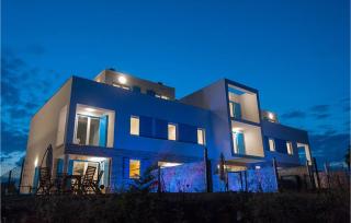 Gorgeous Home In Privlaka With Sauna - 4