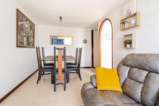 City views Air-conditioning Heated pool - 5