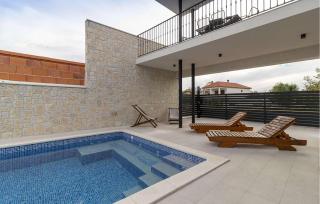 Beautiful Home In Privlaka - 9