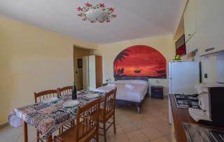 Amazing Apartment In Ricadi - 1