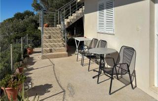 Stunning Apartment In Podgora With House Sea View - 5