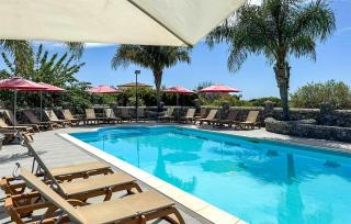 1 Bedroom Cozy Apartment In Ricadi - 5