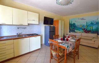 Lovely Apartment In Ricadi - 8