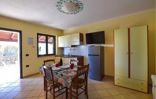 Lovely Apartment In Ricadi - 7
