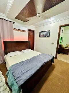 Stylish, Comfy & Cozy Apartment, E11 Prime Spot - 5