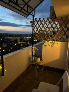 SKY NEST - Small Studio, Grand View - 4