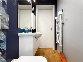 Stylish 2-Bedroom Sofia Stay - 9