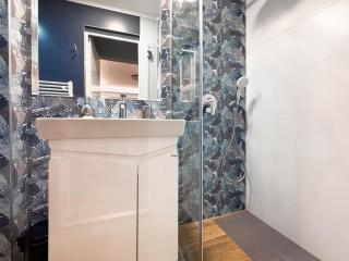 Stylish 2-Bedroom Sofia Stay - 1