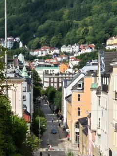 2 bedroom apt with private garden and amazing view - 2