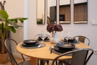 LOFT Accommodative B - 8