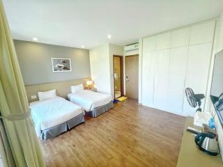 New Life Bai Chay Condotel - 4