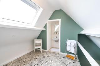 The Canal View Suites - 8