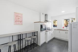 Comfy 3 bed Home in London - 0