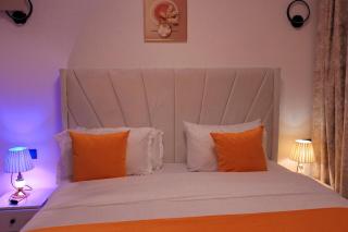 2 bedroom with heated Swimming pool and Sauna - 3