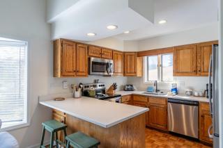 Chetola: Chestnut 8 - 8