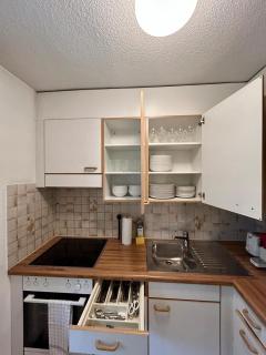 Wehntalerstrasse 580, 8046 Zürich, Switzerland - 6