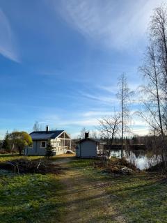 Riverside cottage - 7