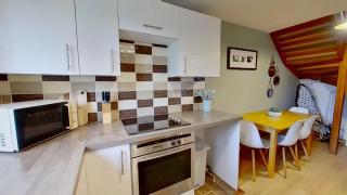 04 Strawberry Hill, Tolroy Manor - 5