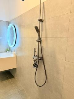 Madushan Garden & Villa - 1