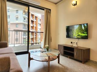 Candolim 1BHK Vacation Rental with Pool Balcony Parking and WiFi - 3