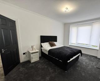 Cosy 3 bed flat in Kings Park - 4