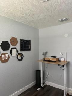 Relaxing 3BR Home Near Orlando Downtown & Parks - 7